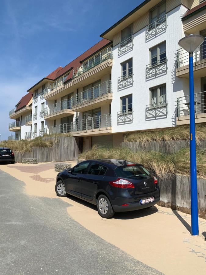 Two Bedroom Apartment - 50 Meters From Beach And Kyc Koksijde Kültér fotó